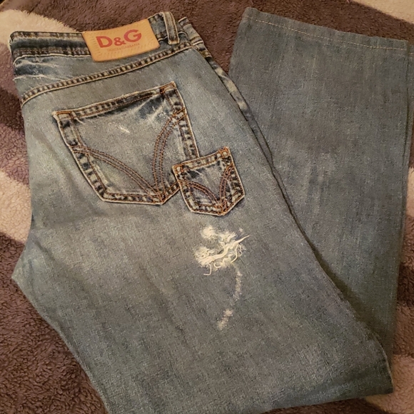 D&G authentic ripped jeans 👖 - Picture 2 of 6